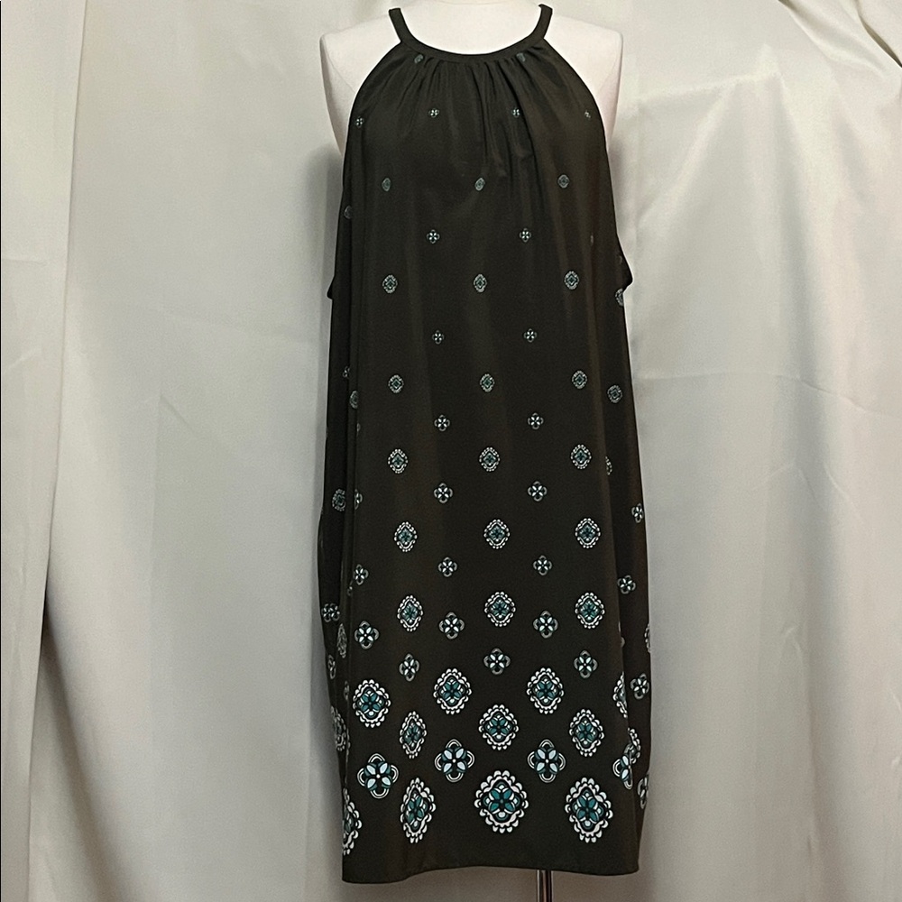 Army green Sleeveless Dress with green Pattern